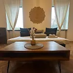 Honor - Urban Neu Renoviert *