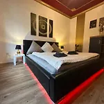 Apartment Honor - Urban Neu Renoviert