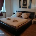 Honor - Urban Neu Renoviert *