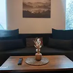 Honor - Urban Neu Renoviert Apartamento Linz