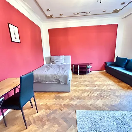 Honor - Urban Peace Apartment *