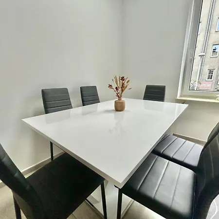 Honor - Urban Peace Apartment