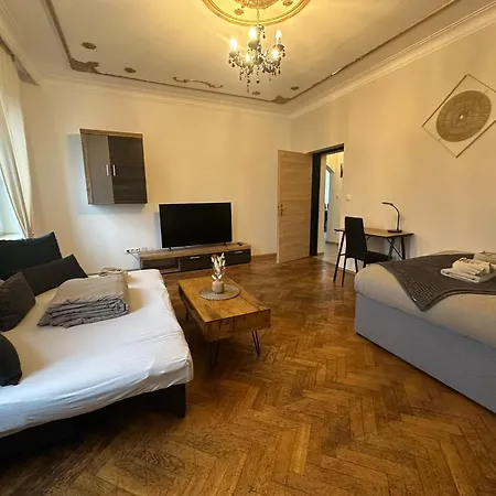 Apartament Honor - Urban Neu Renoviert