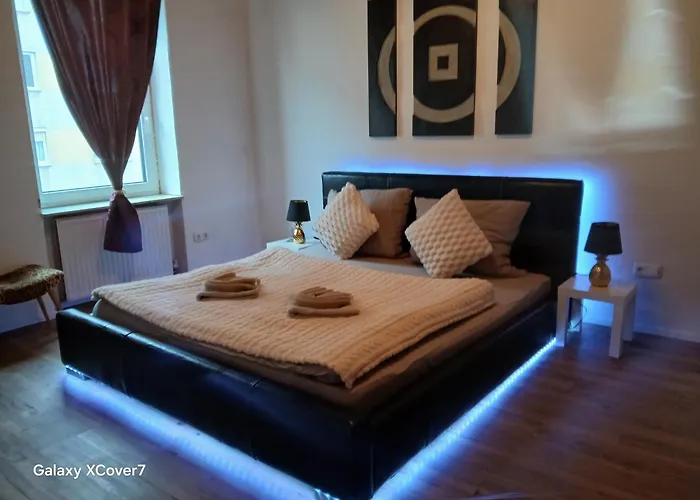 Honor - Urban Neu Renoviert