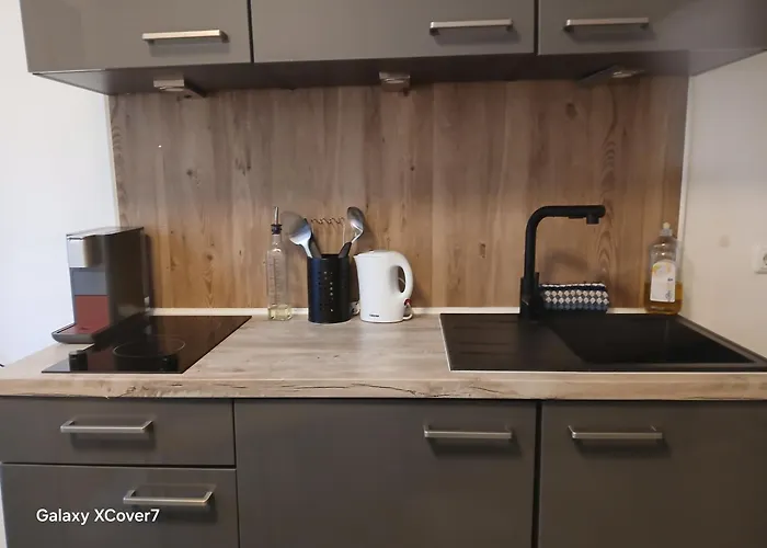 Honor - Urban Neu Renoviert Διαμέρισμα *